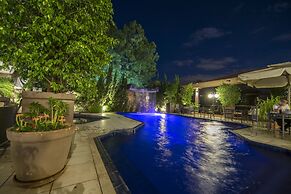 Las Ventanas Suite Hotel