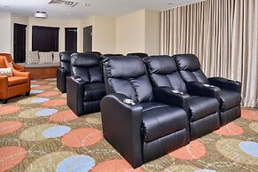 Staybridge Suites Rochester - Commerce Dr NW by IHG