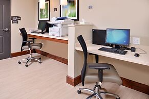 Staybridge Suites Rochester - Commerce Dr NW by IHG