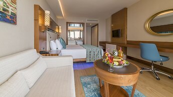 Ramada Resort by Wyndham Kusadasi