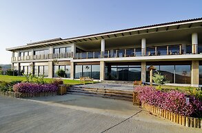 Ramada Resort by Wyndham Kusadasi