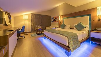 Ramada Resort by Wyndham Kusadasi