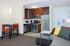 Residence Inn by Marriott San Jose Airport