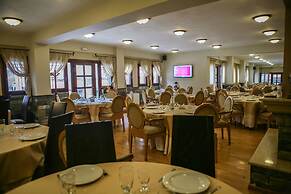 Anamar Pilio Resort