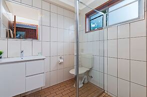 AAt 28 Goldsmith Motel