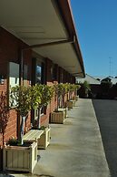 AAt 28 Goldsmith Motel