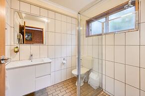 AAt 28 Goldsmith Motel