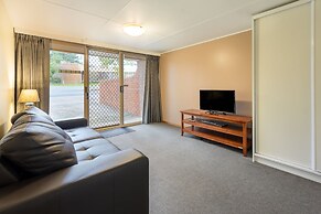 AAt 28 Goldsmith Motel