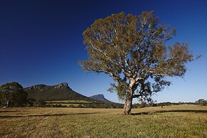 AAt 28 Goldsmith Motel