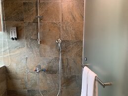 Hub Hotel Kaohsiung Yawan Branch