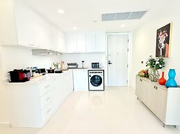 The Pelican Residence & Suite Krabi