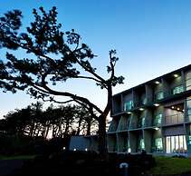 The BB's Jeju Resort