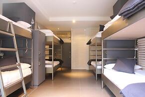 Don Moustache Hostel