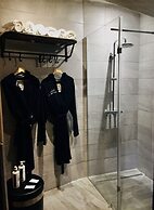 La Cour Sainte Catherine