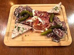 La Cour Sainte Catherine