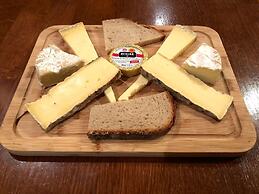 La Cour Sainte Catherine