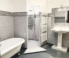 La Cour Sainte Catherine