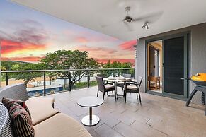 Darwin Waterfront Luxury Suites