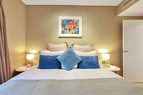 Darwin Waterfront Luxury Suites