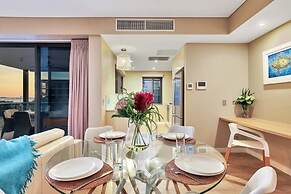 Darwin Waterfront Luxury Suites