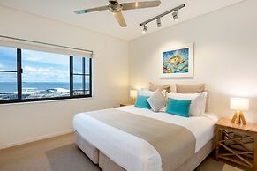 Darwin Waterfront Luxury Suites