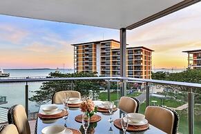 Darwin Waterfront Luxury Suites