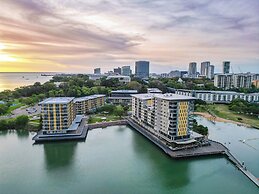 Darwin Waterfront Luxury Suites