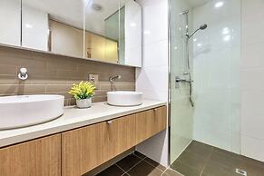 Darwin Waterfront Luxury Suites