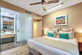 Darwin Waterfront Luxury Suites
