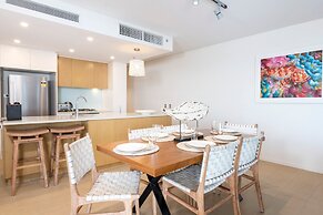 Darwin Waterfront Luxury Suites