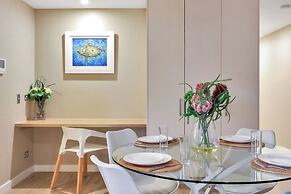 Darwin Waterfront Luxury Suites