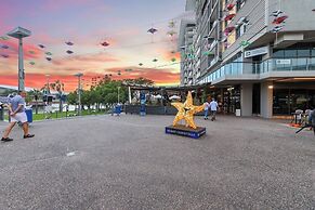 Darwin Waterfront Luxury Suites