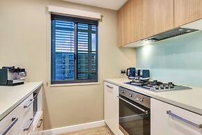 Darwin Waterfront Luxury Suites