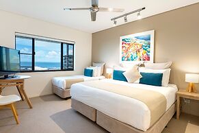 Darwin Waterfront Luxury Suites