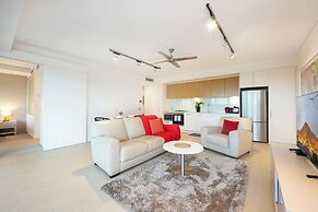 Darwin Waterfront Luxury Suites