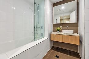 Darwin Waterfront Luxury Suites