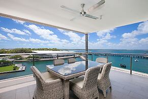 Darwin Waterfront Luxury Suites