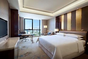 Sheraton Grand Zhengzhou Hotel