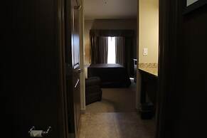 Teddy's Residential Suites Watford City