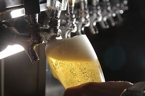 Teddy's Residential Suites Watford City