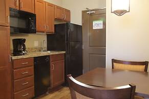 Teddy's Residential Suites Watford City