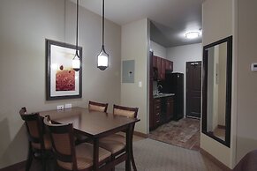 Teddy's Residential Suites Watford City