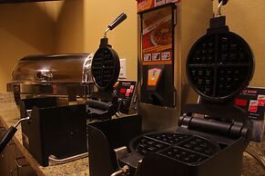 Little Missouri Inn & Suites