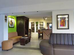 Hotel Residence Inn Suites Cristina