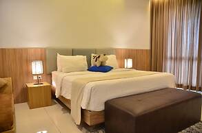 Ohara City View 5BR Villa with a Private Pool