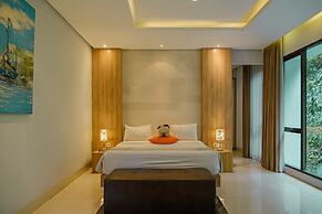 Ohara City View 5BR Villa with a Private Pool