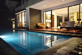 Ohara City View 5BR Villa with a Private Pool