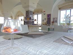 Oasis Park Hotel