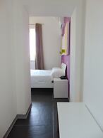 Oasis Park Hotel