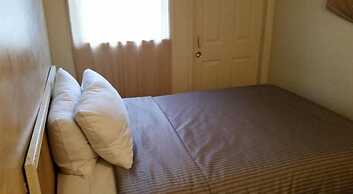 A Voyageur's Guest House